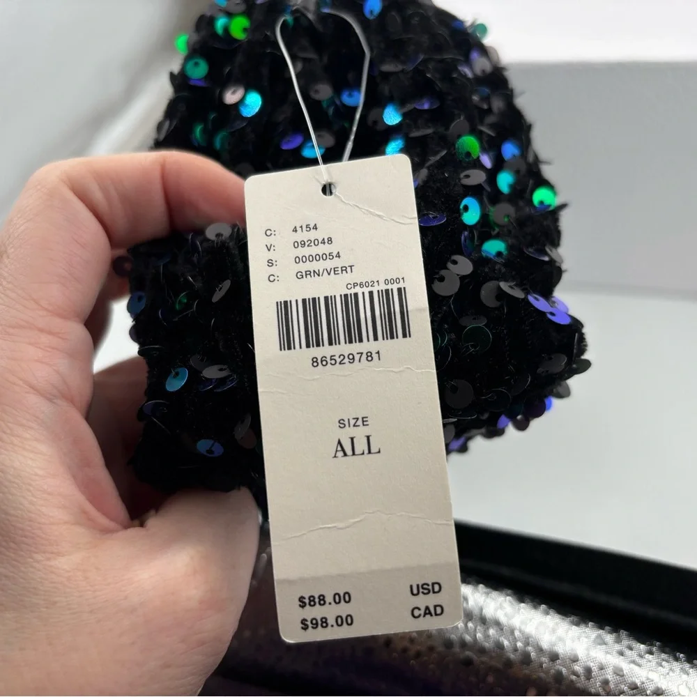 NWT Anthropologie Maeve The Frankie Mini Clutch: Velvet Sequin Edition gift - Picture 11 of 11